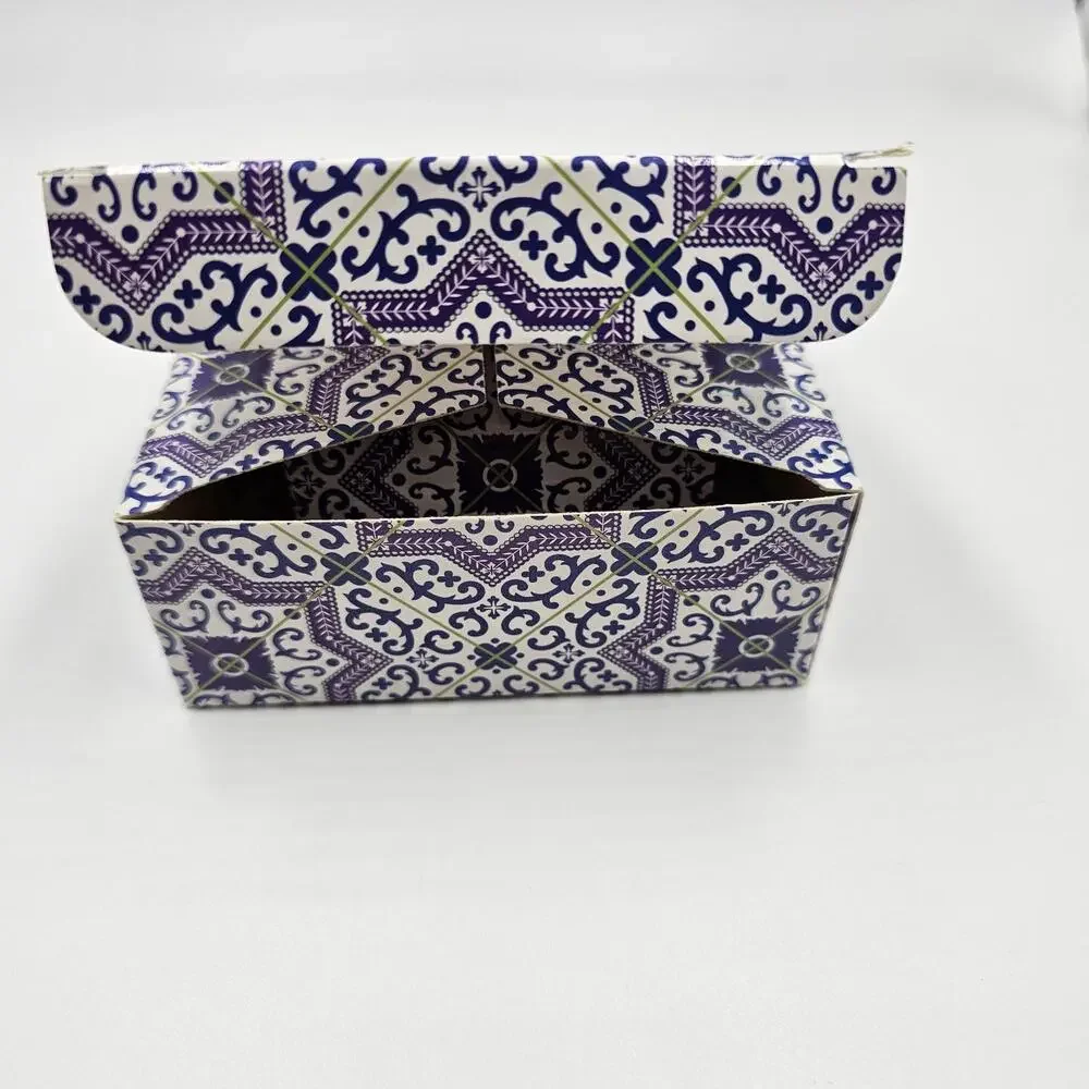 Chloe Emerald‎ Emery Soap Dish Set, Fresh Linen Scent, New In Box